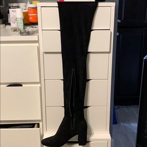 Jeffrey Campbell Thigh high Cienega Black Suede.